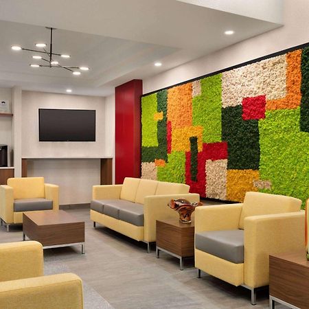 Days Inn & Suites By Wyndham Sherwood Park Edmonton Eksteriør billede